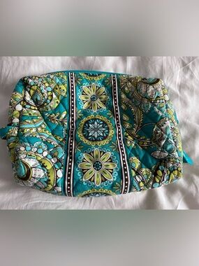 Vintage Vera Bradley large cosmetic case